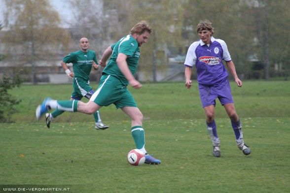 Wolfgang W�rnstl gegen den Eisb�ren von Lepi-Moos