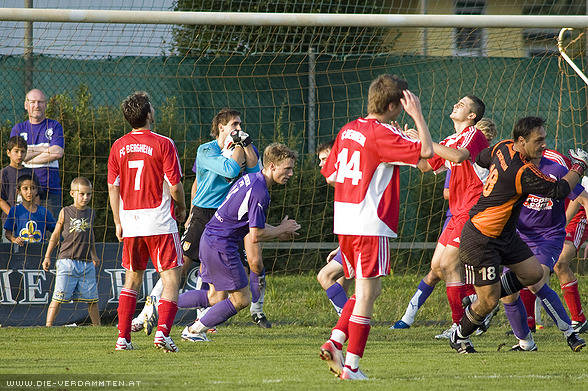 Die letzte Chance f�r die Bergheimer, sicher gehalten von Alex Trappl