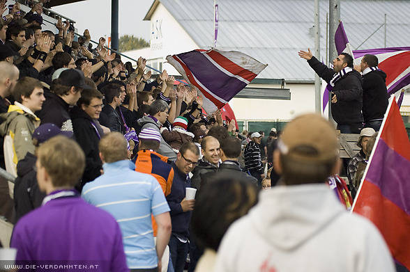 Auch heute fanden wieder fast 1.000 Besucher den Weg ins Austria Salzburg Stadion
