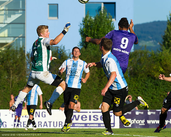 ... trifft in der 81. Minute per Kopf zum 5:0 Endstand