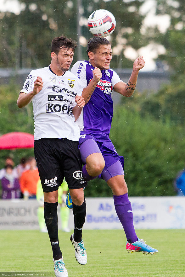 Umberto Gruber im Kopfballduell